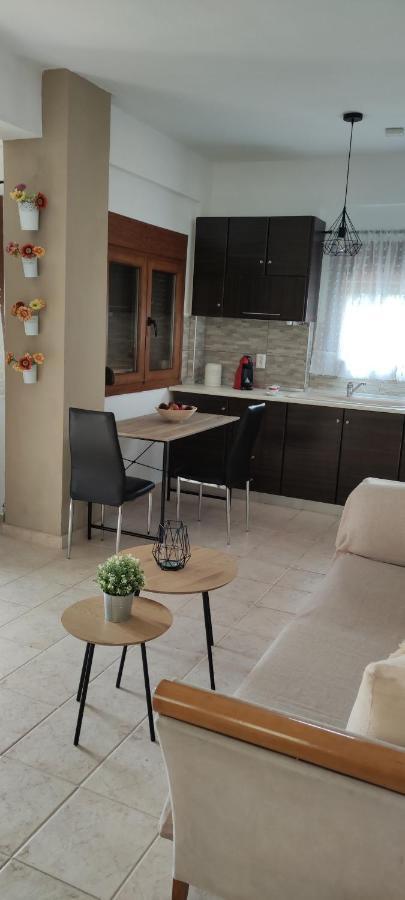 Maria'S Luxury Apartment Kassandria Exterior foto